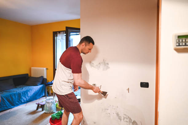 Best Home Mold Removal  in Desert Edge, CA